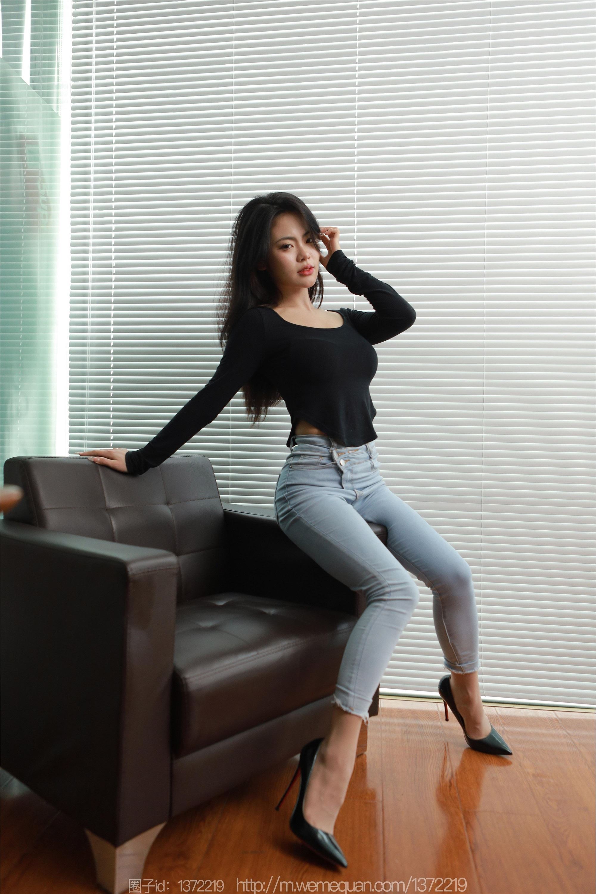 IESS异思趣向  2023.02.05 丝享家 1352 兔兔《情人节新人报-道》